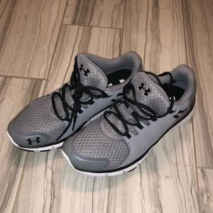 NWOT Under Armour Grey Sneakers